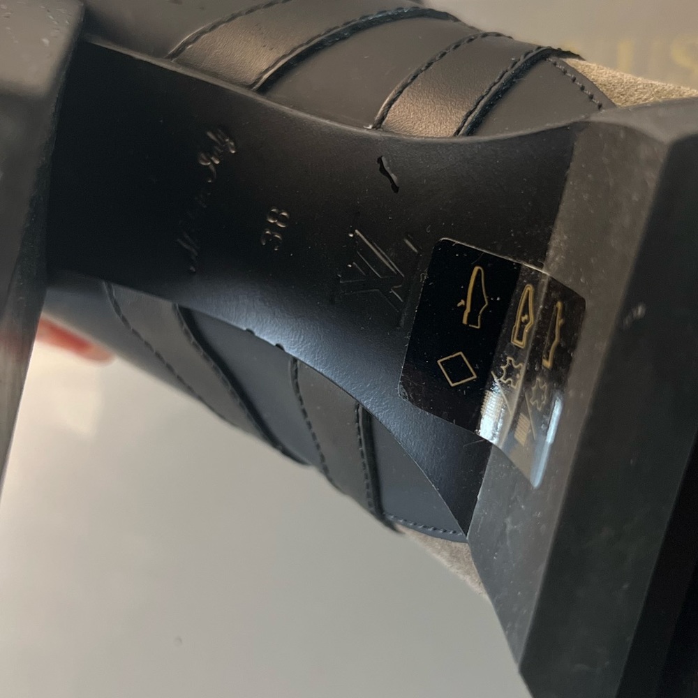 The star trail ankle boots